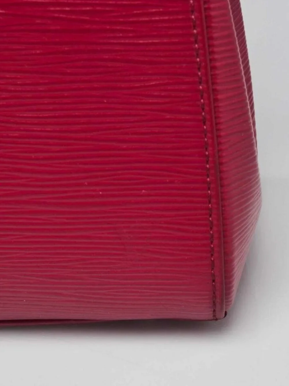 Louis Vuitton Fuchsia Epi Leather Brea MM Bag